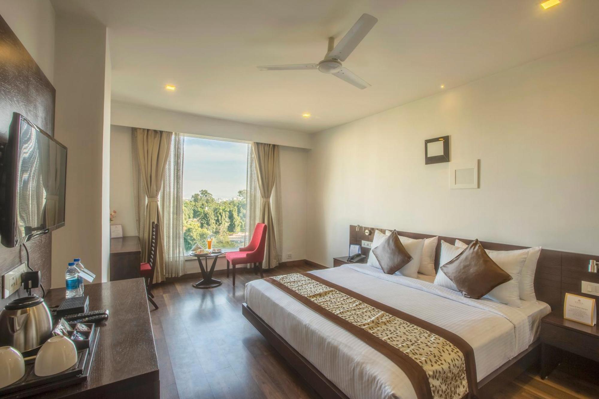 Vesta Grand Central Udaipur Exterior photo