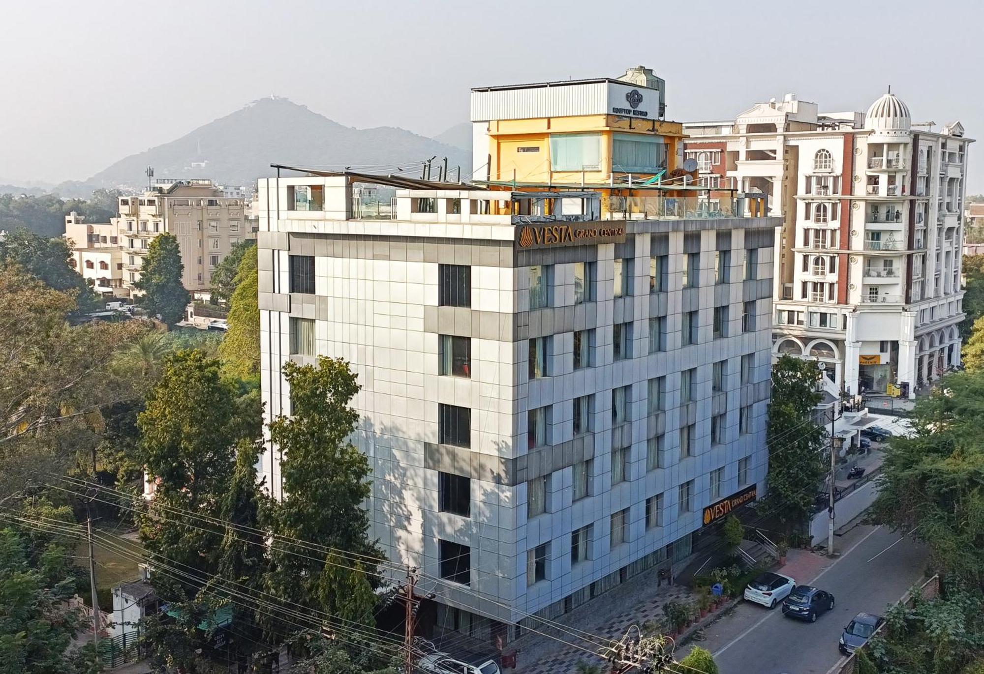 Vesta Grand Central Udaipur Exterior photo